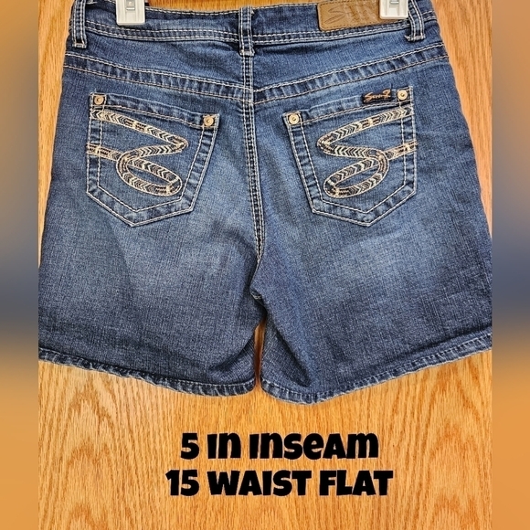 Seven7 Jean Shorts Sz 4 - Picture 3 of 5